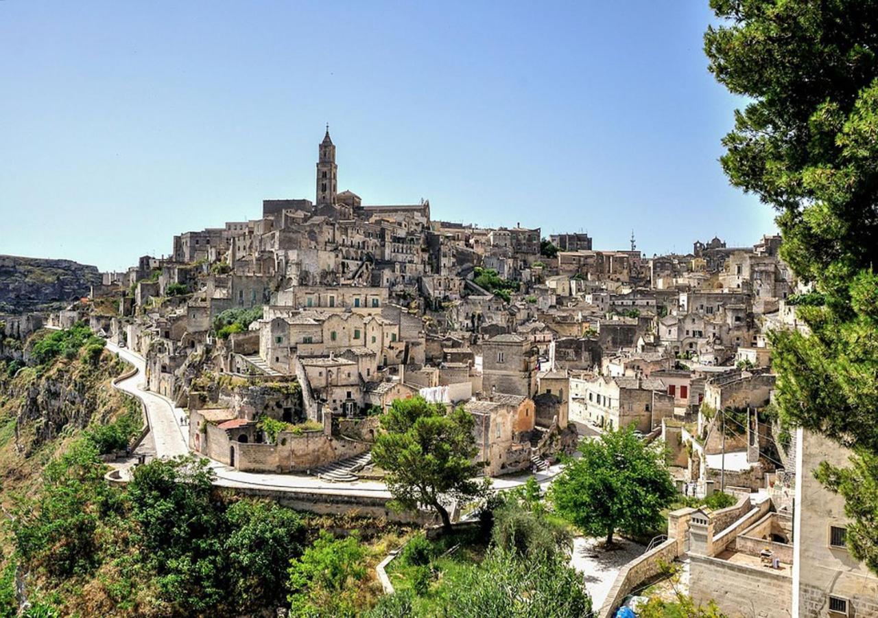 Chapeau Matera Luaran gambar